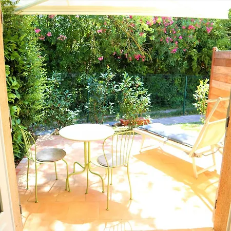 14 - Les De Robinson - Avec Piscine En Bord De Siagne, A *